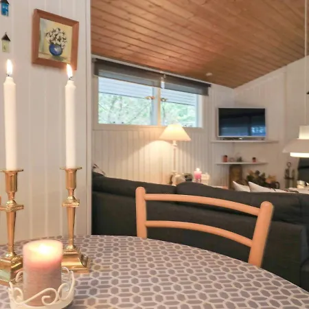 6 Person In Lb K Holiday home Aalbaek